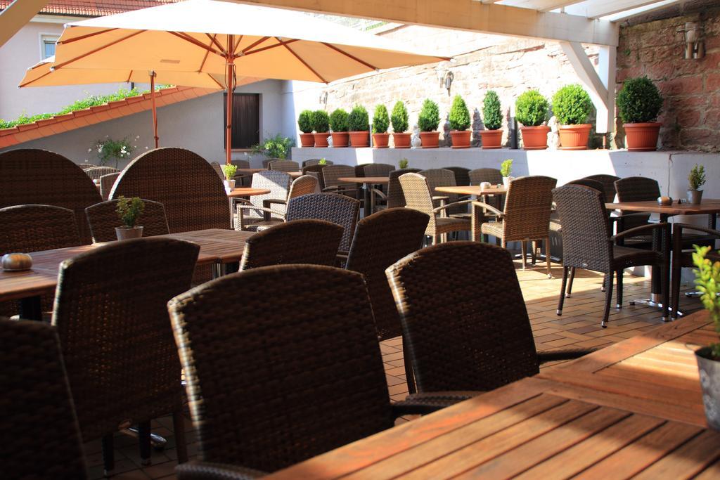 Hotel Restaurant Reichsadler Бухен Номер фото