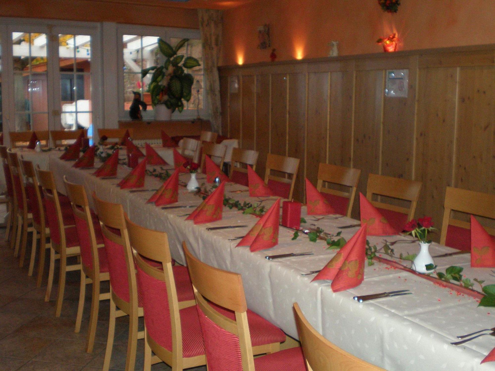 Hotel Restaurant Reichsadler Бухен Экстерьер фото